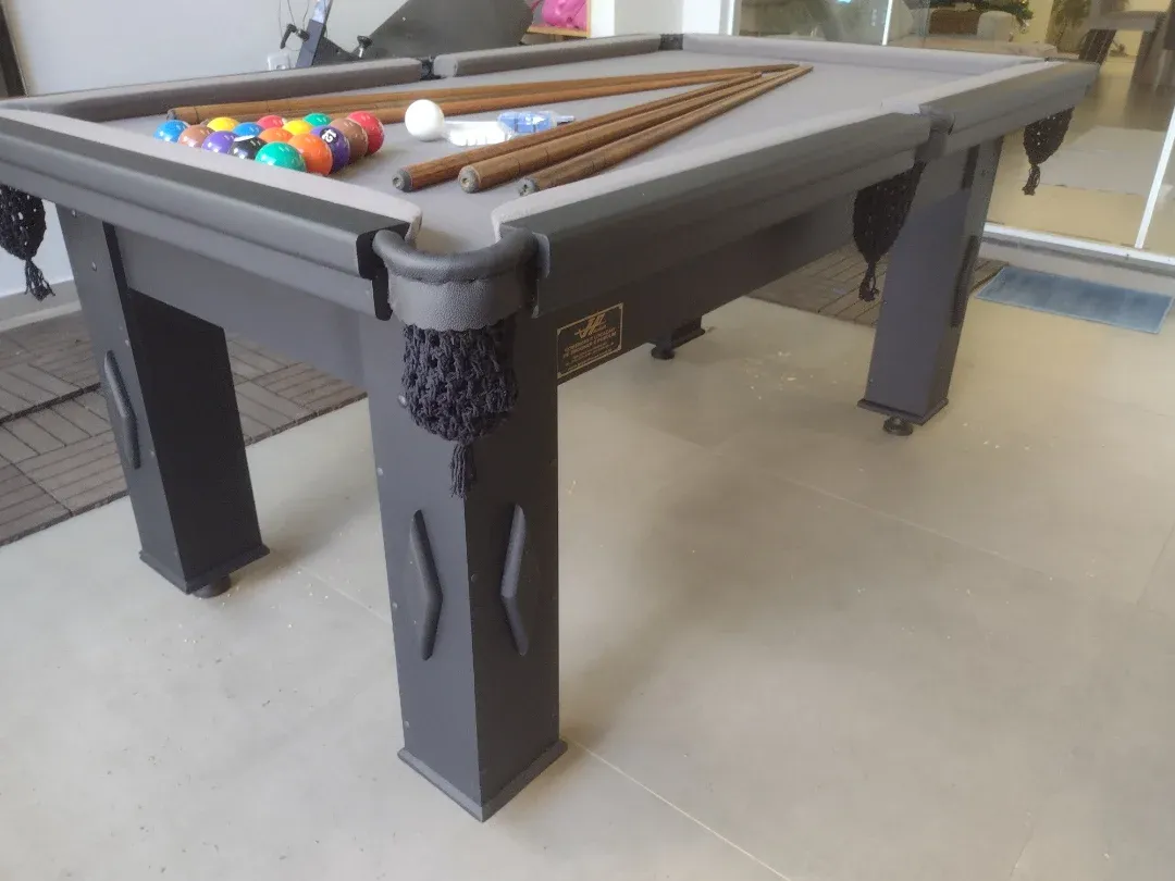 Mais uma mesa entregue!!!
Mesa modelo residencial de redinha!!
Pintura automotiva preto fosco com pa