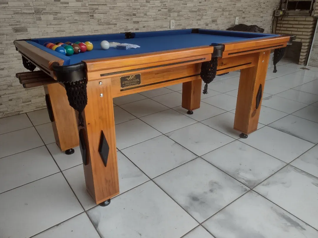 Mais uma mesa entregue!!!
Mesa modelo lançamento 1.70 m!!!
Estrutura em madeira maciça e tampo com p