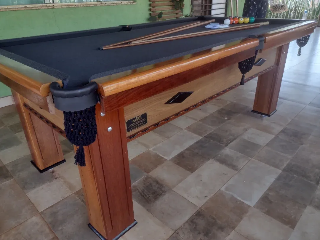Mais uma mesa entregue!!
Venda de mesa de snooker modelo residencial de redinha!!
Mesa toda reformad