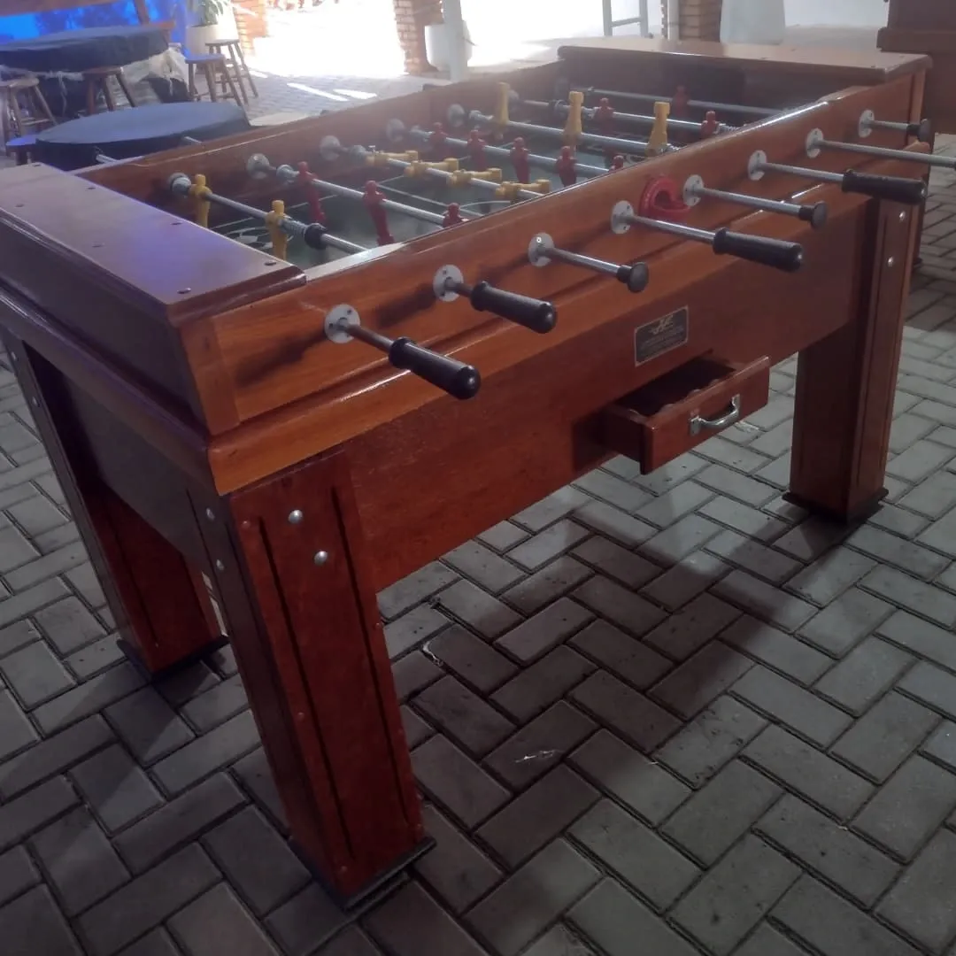Mais uma mesa entregue!!
Mesa de pebolim modelo oficial!!
Fabricada toda em madeira maciça!!
Muito o