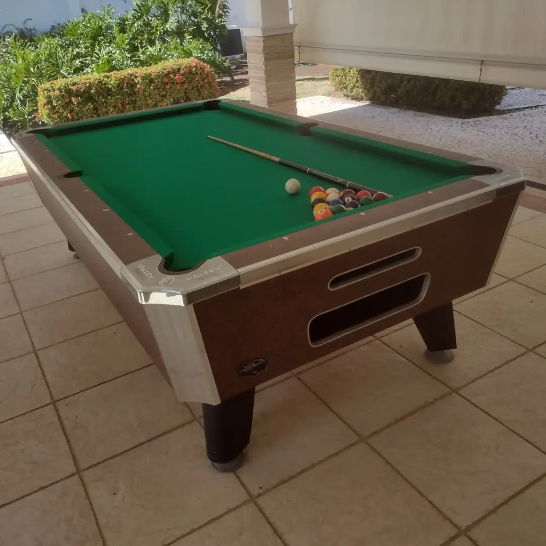 Mais um serviço finalizado!!
Reforma de mesa de snooker modelo "Pool", norte americano!!
Muito obrig